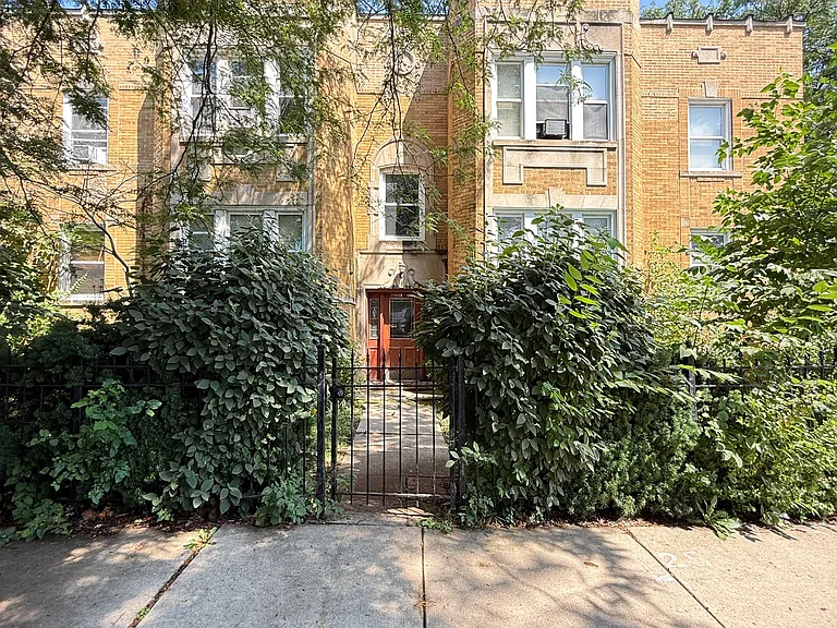 4518 W George St #1 — Photo 17