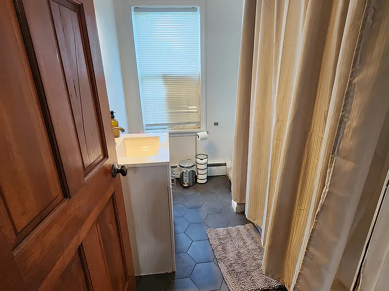 309 23rd St #1 — Photo 12