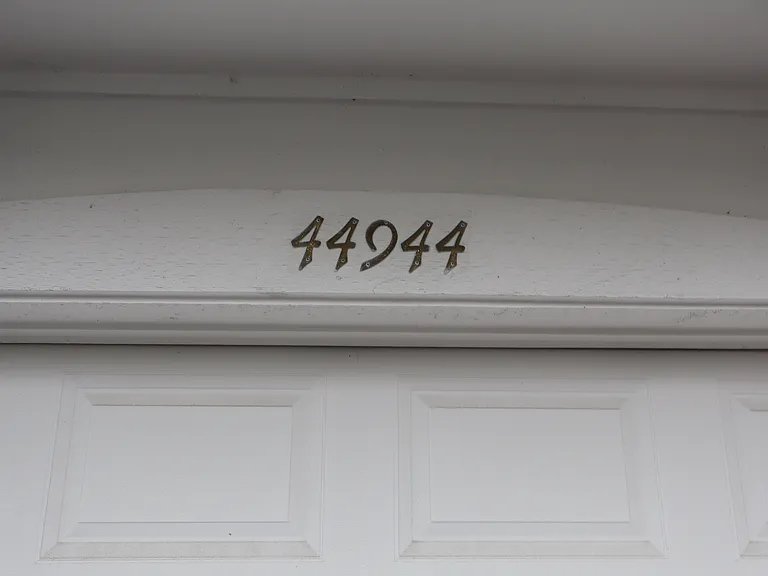 44944 Marigold Dr — Photo 3
