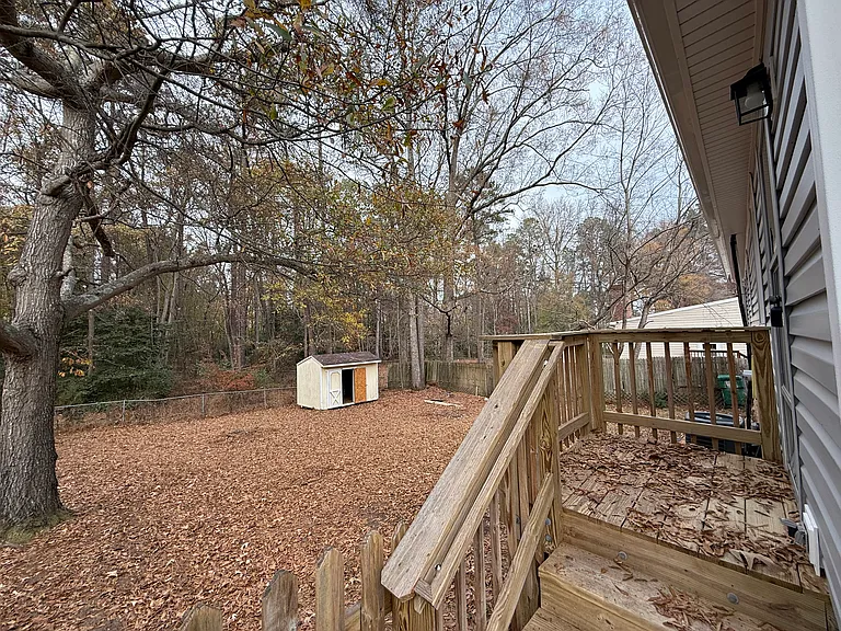 15705 Gary Ave — Photo 28
