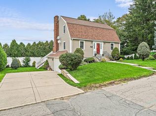 10 Dewey Rd, Braintree, MA 02184