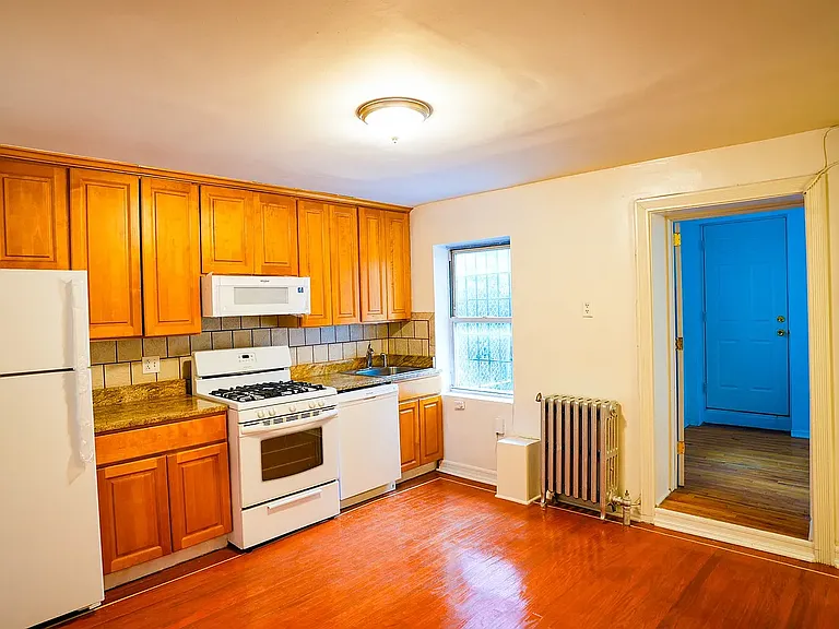 45 Putnam Ave #1 — Photo 4