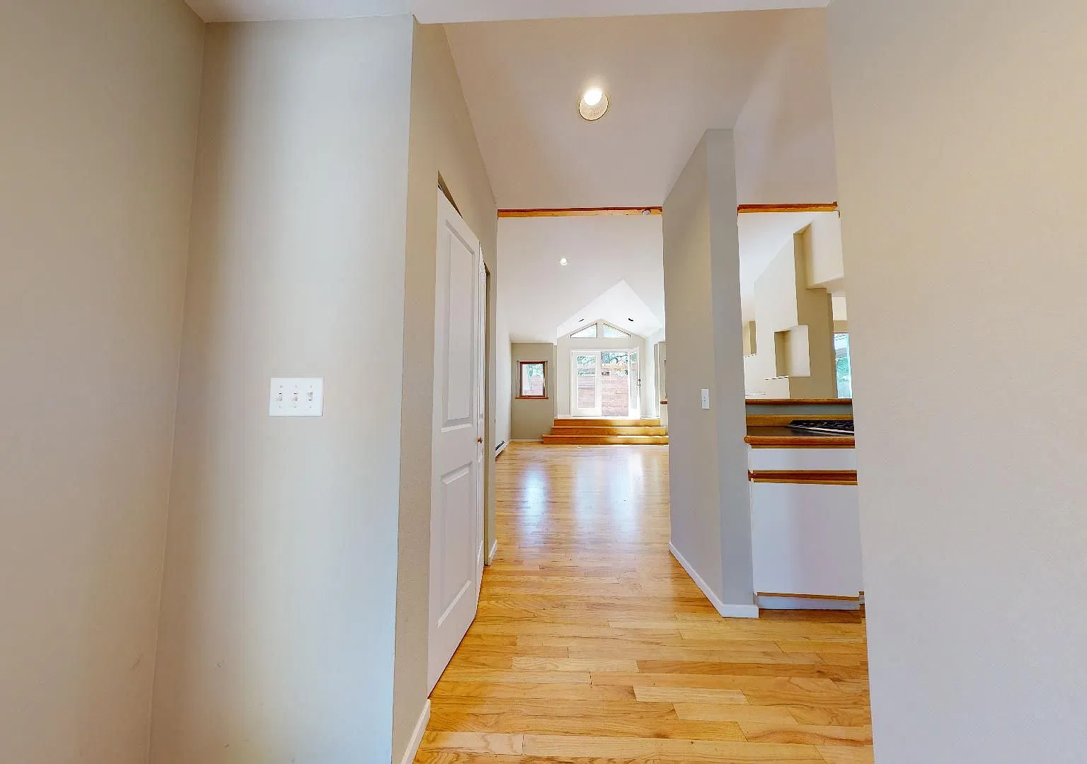 Exceptional 3B/2B North Boulder Home — Photo 2