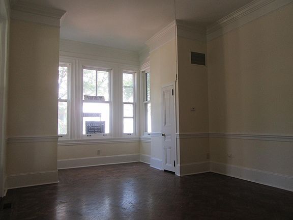 3rd image of 1315 Delaware Ave APT 5