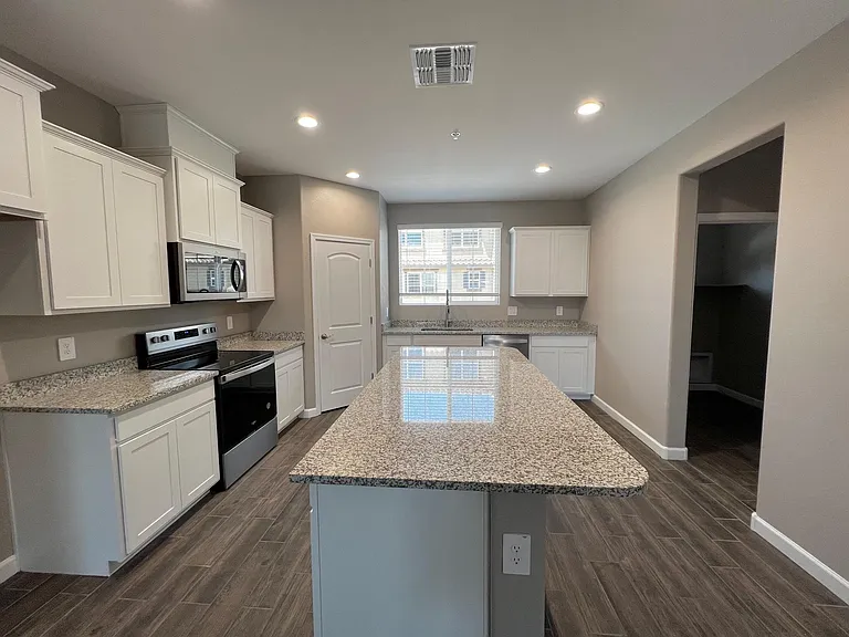 1255 N Arizona Ave #1320 — Photo 7