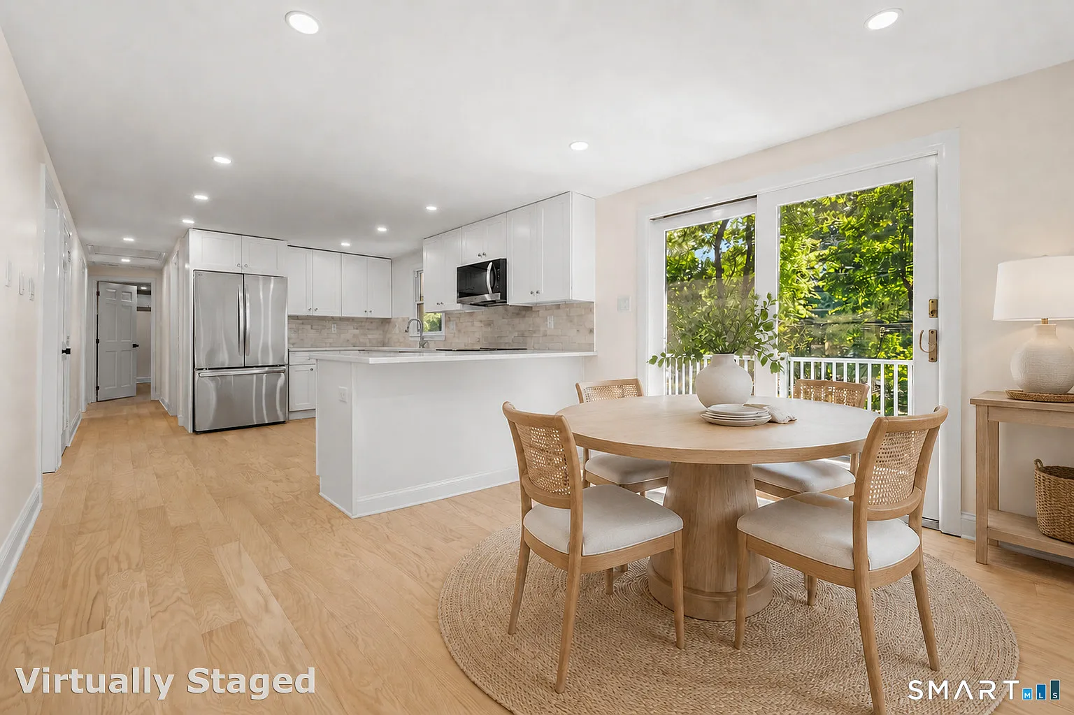 4 bed, 2.5 bath, 1885 sqft, $9,000 — Photo 2
