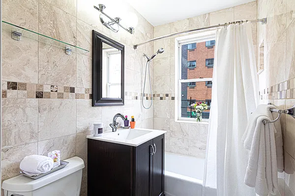 Sold by Compass | media 6