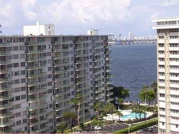 1st image of 1450 S Bayshore Dr APT 1515