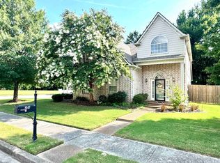8147 Fleets Run Dr, Cordova, TN 38018