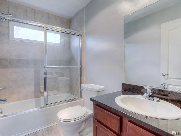 711 Cherry Stone Dr — Photo 32