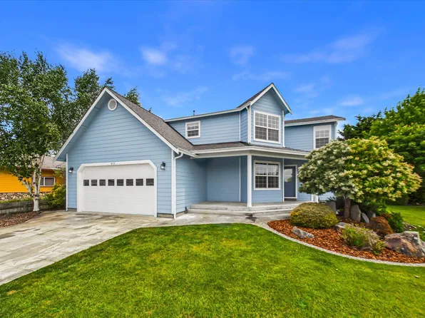 833 Springville Ave, Fortuna, CA 95540