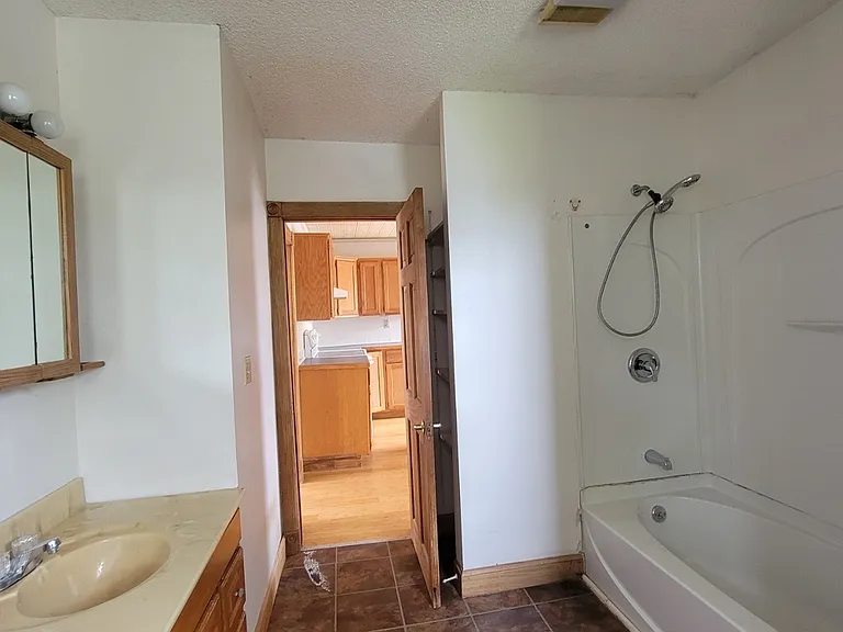 3 Pearl St #3 — Photo 4