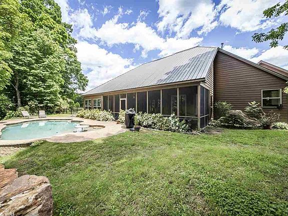 4th image of 143 E River Estates Dr