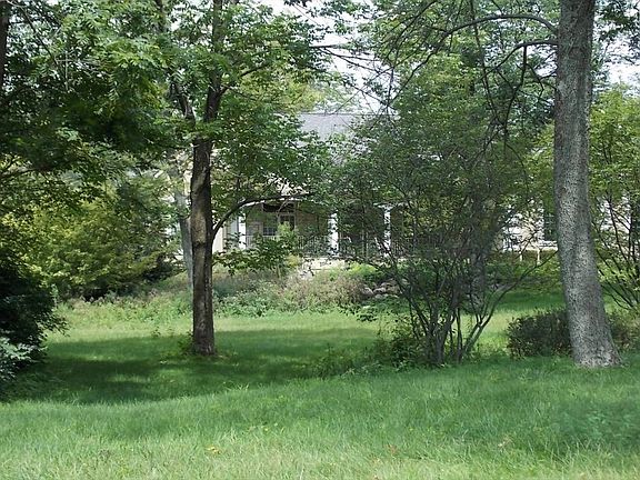2nd image of 2784 Ashton Dr