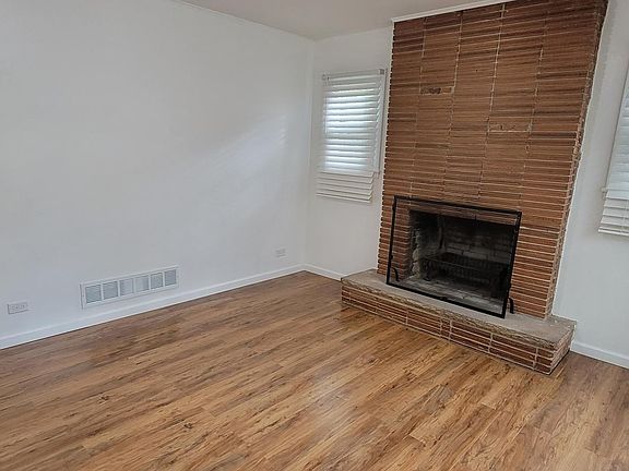 3rd image of 765 Kenilworth Ave