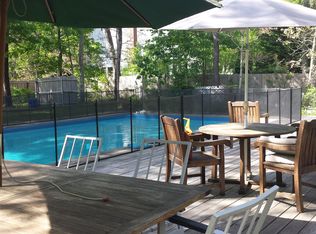 2 Ganley Ln, East Hampton, NY 11937