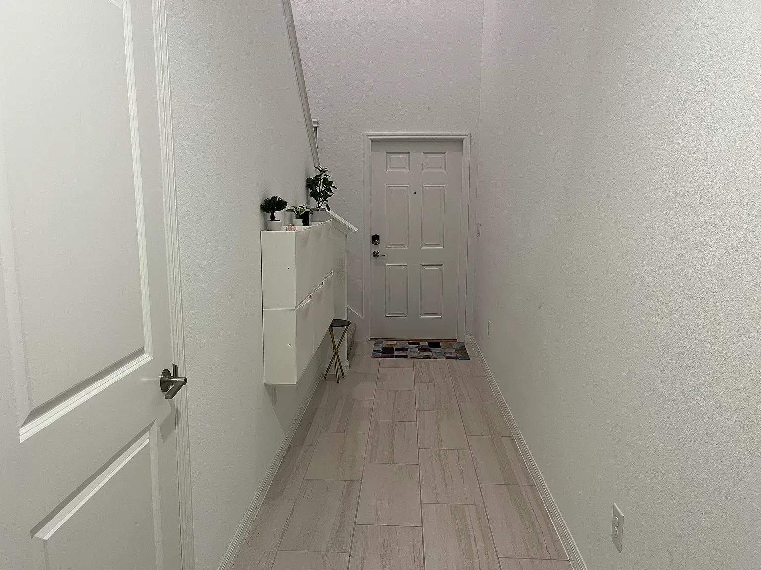 4 bed, 1870 sqft, $2,700 — Photo 4