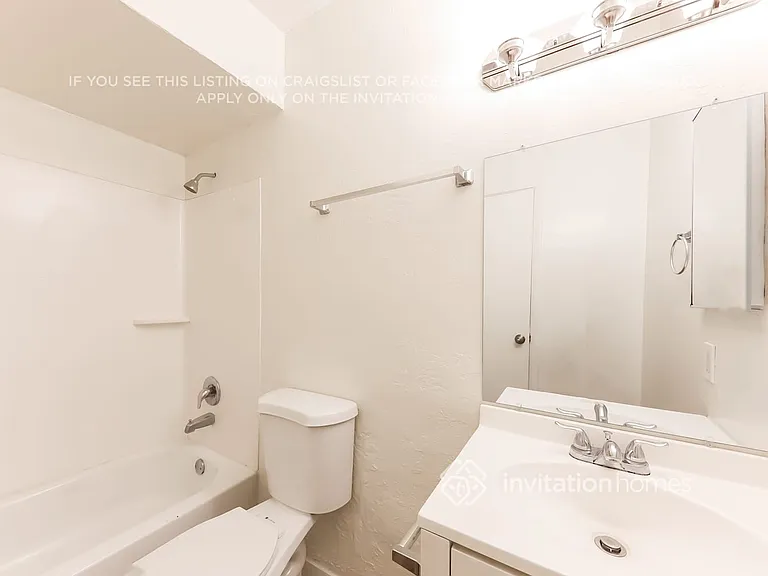 17454 N 14th Ave — Photo 12