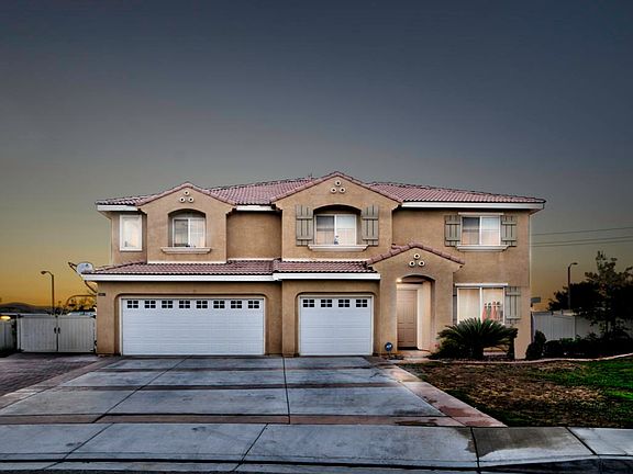 Front twilight 1