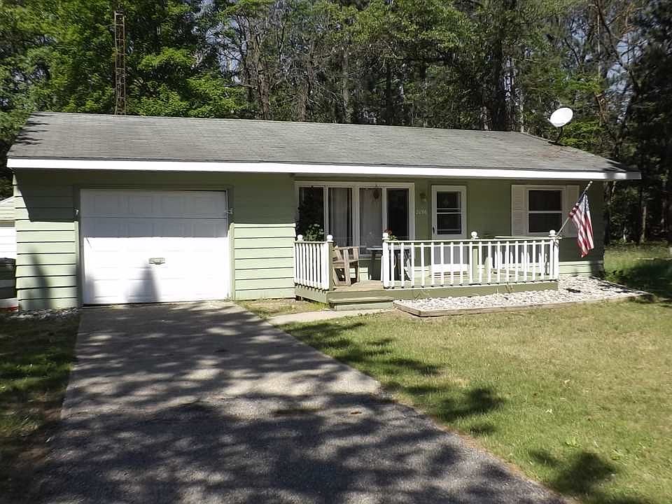 1st image of 2096 Pontiac Dr