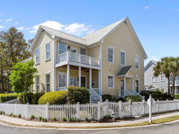 1523 Island Marina Drive, Carolina Beach, NC 28428