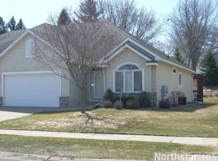 4307 Priorwood St SE, Prior Lake, MN 55372