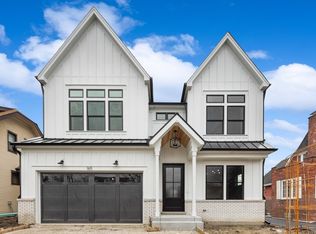 434 N Larch Ave, Elmhurst, IL