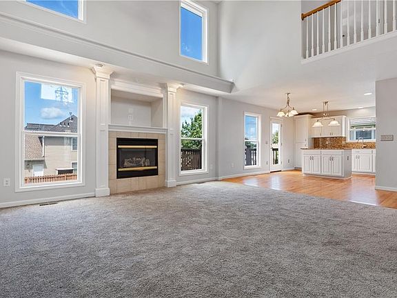 3rd image of 250 Rawlings Dr