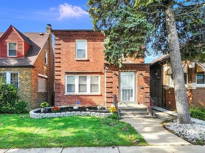 10352 S Peoria St, Chicago, IL, 60643