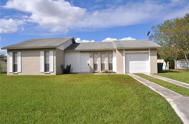 1st image of 206 Dahlia Dr