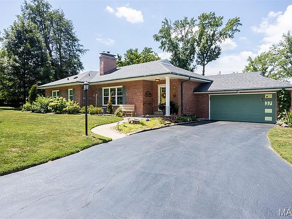 2nd image of 37 Flamingo Dr