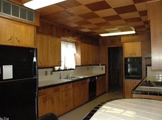 574 Highway 9 W, Clinton, AR 72031