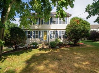 2 Bergin St, Riverside, RI 02915