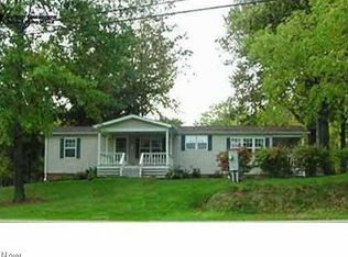 4500 Lake Rd E, Geneva, OH 44041