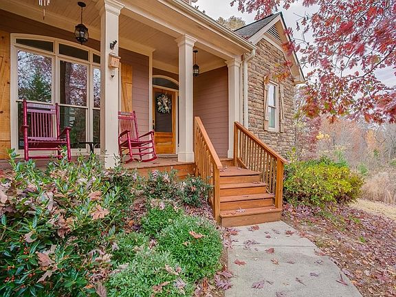 3rd image of 3777 Stone Creek Ct