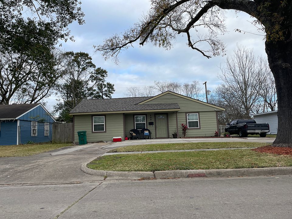1st image of 409 Pauline Ave