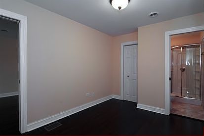 5th image of 241 W Quincy St