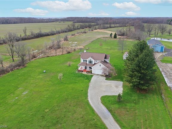 3rd image of 6760 Wooster Pike