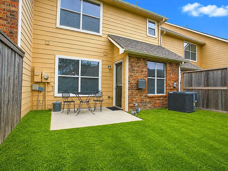 1618 Grable Cove Ln — Photo 27