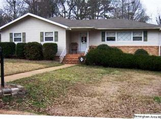 1905 Longview Dr, Bessemer, AL 35023