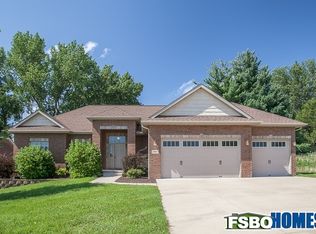 2947 Diamond Mil Cir, Coralville, IA 52241
