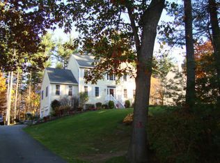 104 Groton Rd, Westford, MA 01886