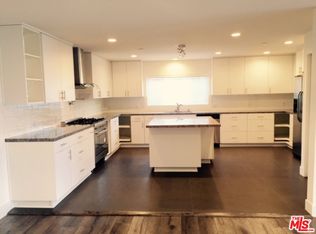 8706 Olin St #1, Los Angeles, CA 90034