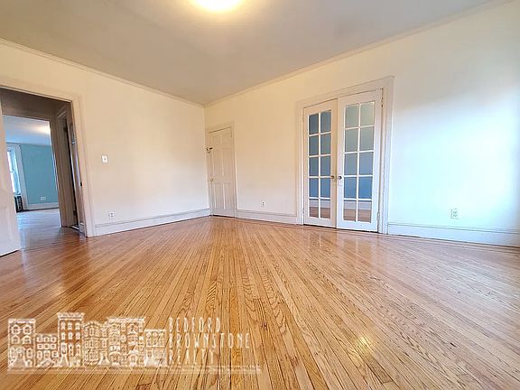 2nd image of 604 Franklin Ave