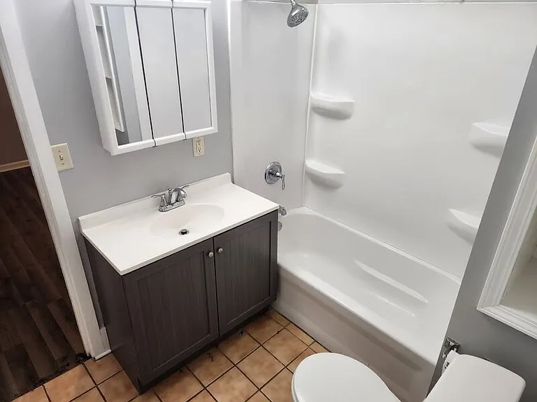 1806 Jefferson Ave — Photo 11