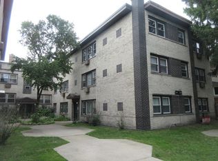 1511 W Birchwood Ave APT 3F, Chicago, IL