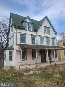 226 S 4th St, Darby, PA, 19023