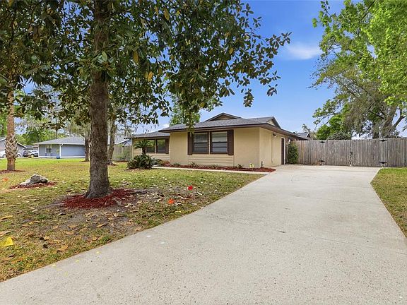 3rd image of 7306 SW 17th Pl
