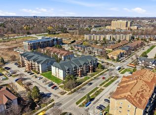 4015 Kilmer Dr #111, Burlington, ON