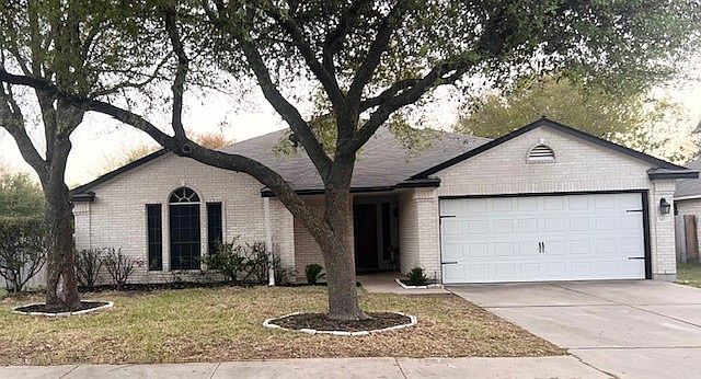 1st image of 1413 Coral Cay Ln